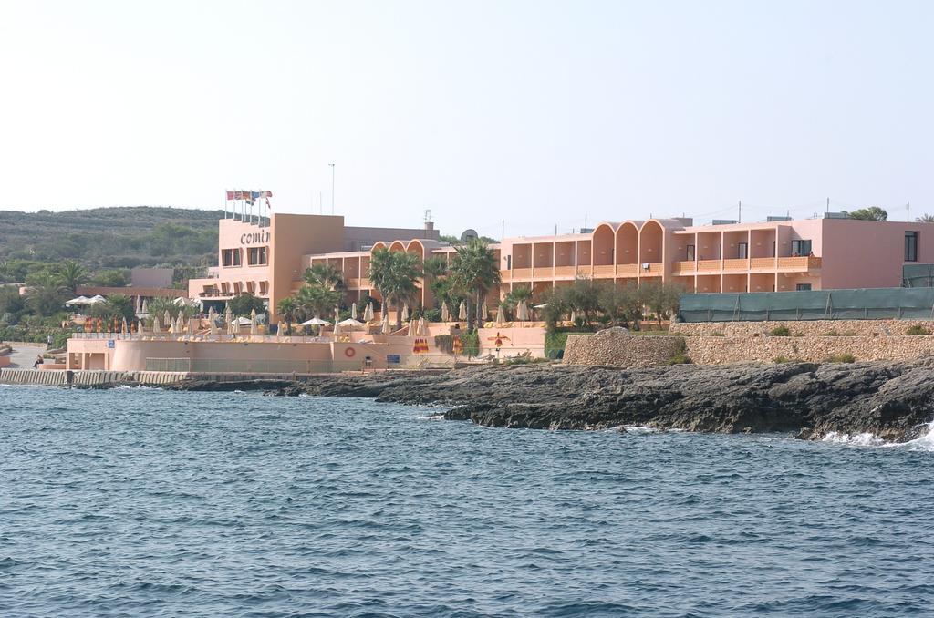 Comino Hotel Exterior photo